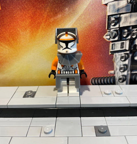 Clone Commander Cody, sw0196 , Pauldron and Kama